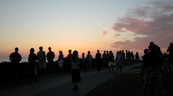 Crowd_Donna Adenine